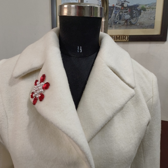 Off white embroidery long coat - Picture 9 of 10